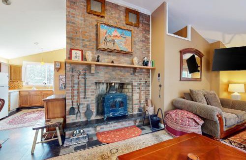 Waitsfield House | The Nest