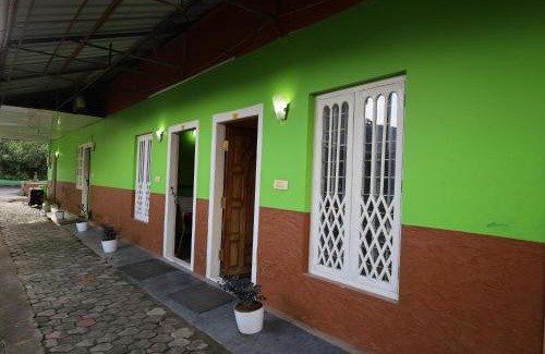 Moolakadai House | The new maha raja homestay munnar