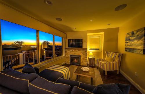 Fifth Ward Apartment | The Newport Lofts - 617 Thames Street
