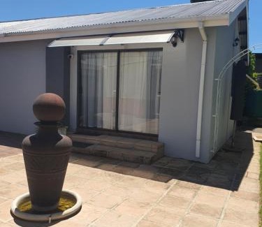 Newcastle House | The Noble Dew Guest House