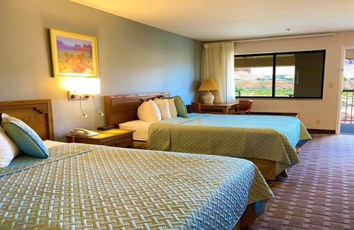 Torrey Hotel | The Noor Hotel