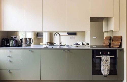 Colville Apartment | The Notting Hill Apartments by HoK Living - NH4