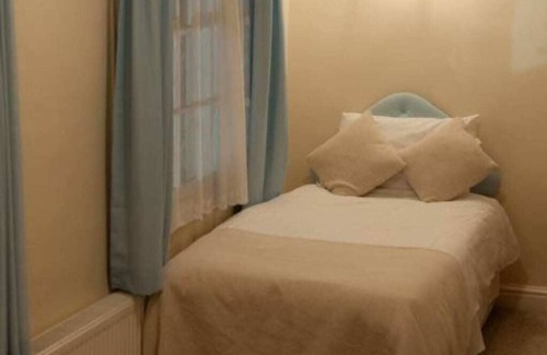 Upton Snodsbury Hotel | The Oak