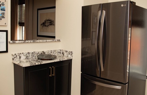 Warsaw Apartment | The Oakley Loft - Near Letchworth State Park