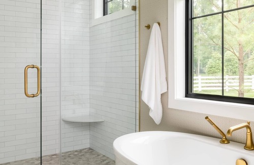 Unionville Bed & Breakfast | The Oaks Waterfront