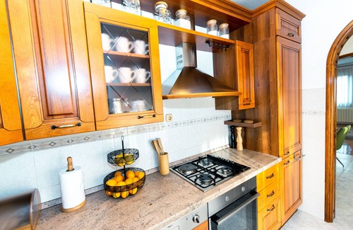 Trilj Villa | "The Oasis" - Trilj - Your home away from home