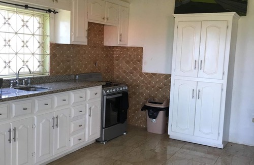 Moore Town Apartment | The Ocean View Villa