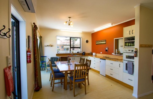 Collingwood House | The Old Bakery - Collingwood Holiday Home