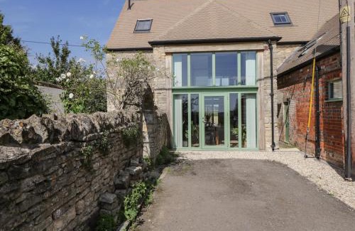 South Leigh House | The Old Barn