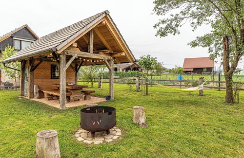 Metlika House | The Old Barn near Kolpa River, Gradac, Slovenia