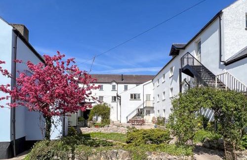 Pembroke House | The Old Brewery