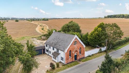 Glentham House | The Old Chapel