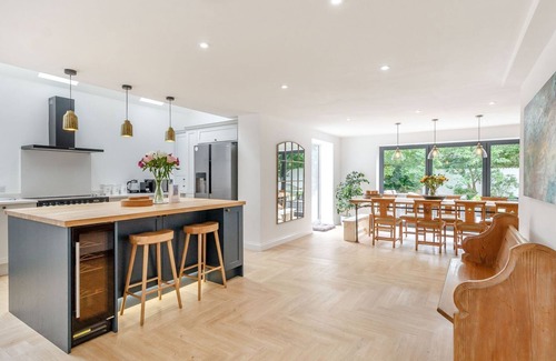 Glentham Cottage | THE OLD CHAPEL, pet friendly, character holiday cottage in Ingham