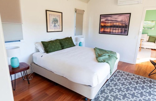 Milford Bed & Breakfast | The Old Church Bed and Breakfast