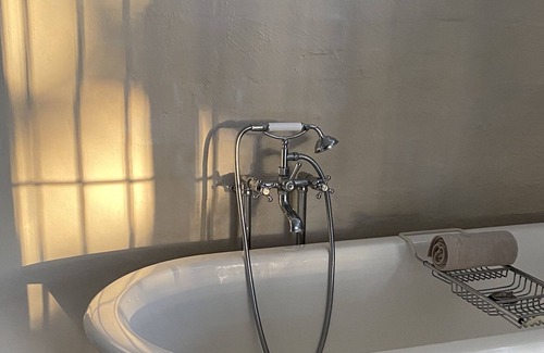 Maclean House | The Old Clarence Brewery Boutique Accomodation