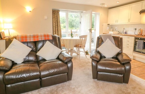 Alstonfield Cottage | THE OLD COW SHED, pet friendly, with open fire in Alstonefield