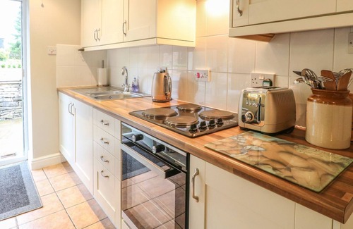 Alstonfield Cottage | THE OLD COW SHED, pet friendly, with open fire in Alstonefield
