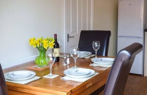 Leven Cottage | THE OLD DAIRY, pet friendly, country holiday cottage in Beverley