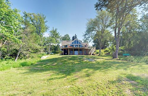Lamoine Beach House | The Old Man's Lookout