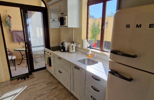 Xaghra Bed & Breakfast | The old Mill