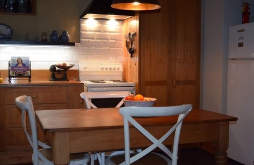 Saint Bathans Cottage | The old orchard cottage