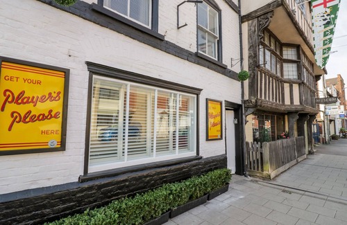 Tewkesbury Cottage | The Old Paper Shop