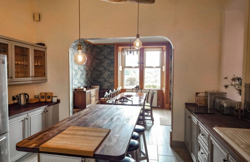 Largs Cottage | THE OLD RECTORY, family friendly, character holiday cottage in Largs