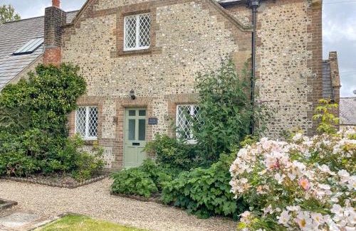 Dorchester House | The Old School House