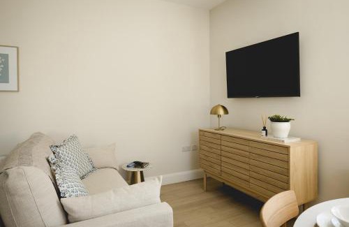 Donegal Apartment | The Old Schoolhouse River View