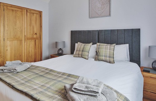 Whitney-on-Wye Cottage | The Old Stables and Parlour - Luxury Cottages