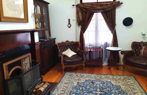 Maryborough Bed & Breakfast | The Old Station Masters House QLD