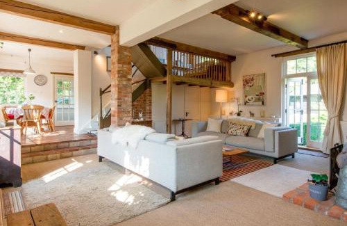 Bury St Edmunds House | The Old Steam Mill, luxury, spacious, beautiful grounds, stunning location
