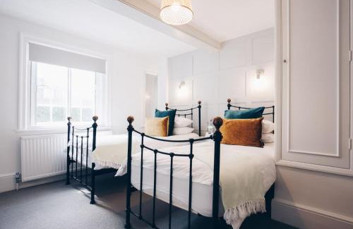 Boxgrove House | The Old Store Guest House