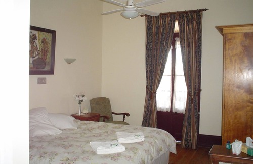 Canowindra Hotel | The Old Vic Inn