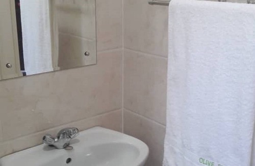 Kafue Hotel | The Olive Lodge