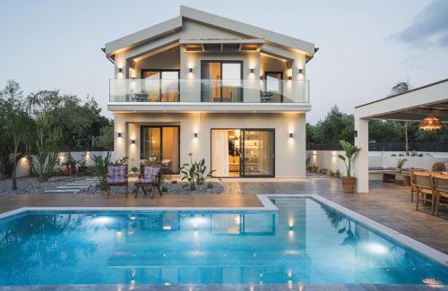 Pantokratoras Villa | The olive Nest Villa by "Elite"