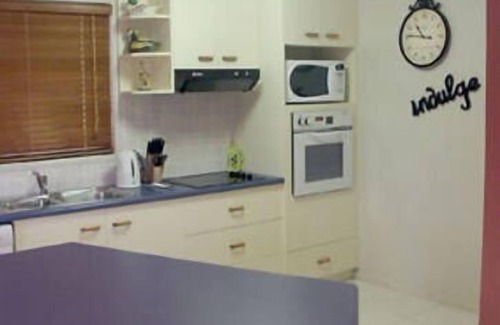 Diamondvale Cottage | The Olive Tree Cottage