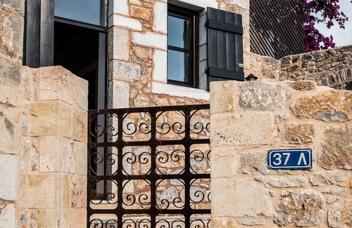 Lefktro Villa | The Olive Tree Residence - a unique Mani Tower experience
