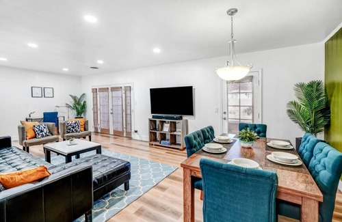 Ontario House | The Ontario Mountainview Haven