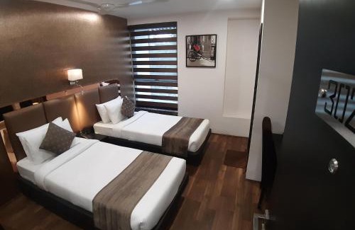 Bhowanipore Hotel | The Opus Kolkata - A Boutique Hotel