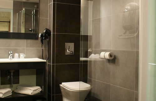 Souche Hotel | The Originals Boutique, Hôtel La Grange