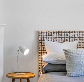 Glenelg South House | THE OSLO on Broadway with Pool Villas 1 & 2