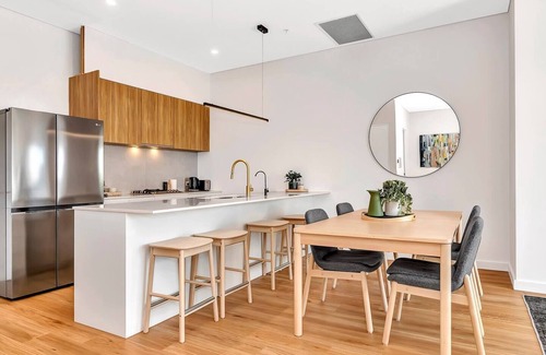 Parkside Apartment | The Outlook Light filled Nordic Contemporary