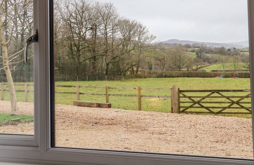 Fiddington Cottage | THE OUTLOOK, pet friendly, with hot tub in Crowcombe