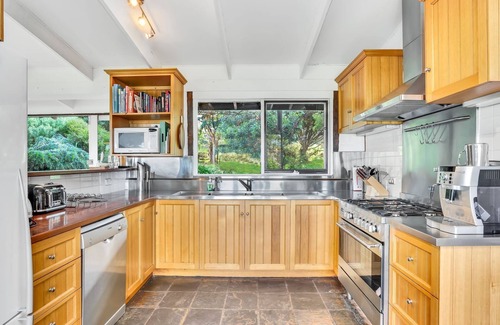 Shoreham House | The Outlook The Whole Estate
