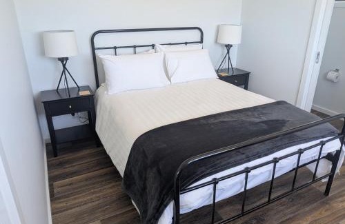 Portarlington Bed & Breakfast | The Oxley Estate