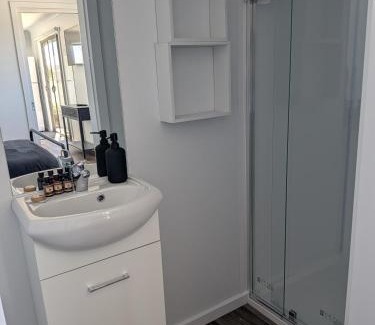 Portarlington Bed & Breakfast | The Oxley Estate
