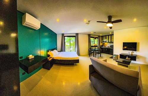 Yapak Hotel | The Pacific Coast Suites