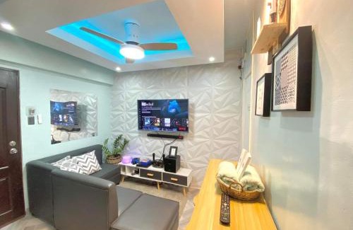 Valenzuela Apartment | The PAD Staycation 2BR Condo with PS4, Netflix, WIFI