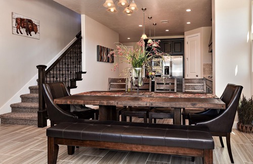 St. George Villa | The Painted Horse